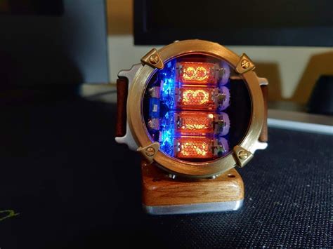 My Nixie Tube Watch has just arrived! : r/metro 